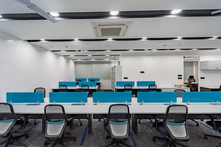 Team Area, nyati-empress Commercial Office Space 2390 Sq.Ft. In Viman Nagar Pune 8867309