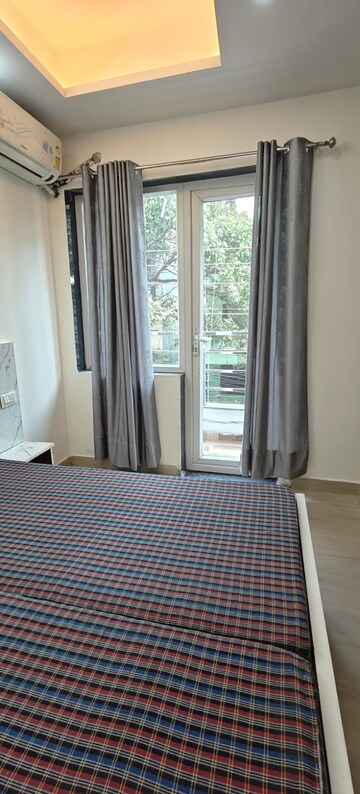 Bedroom in 1 RK Builder Floor at Sushant Lok I – for Rent