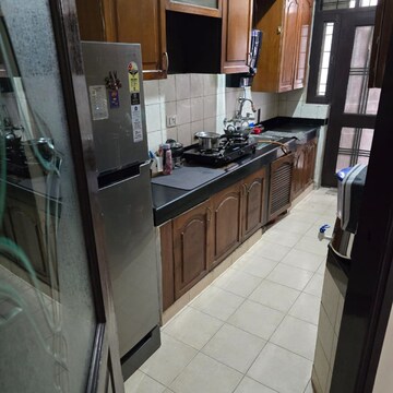Kitchen in 1 BHK Builder Floor at Sector 40 – for Rent