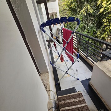 Balcony in 1 BHK Builder Floor at Sector 40 – for Rent