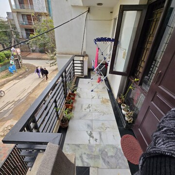 Balcony in 1 BHK Builder Floor at Sector 40 – for Rent