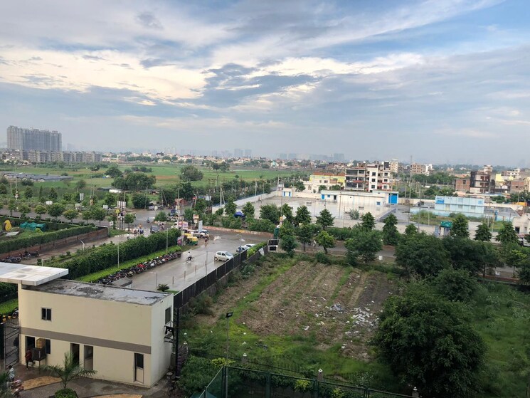 Exterior View, grihapravesh 3 Bedroom 1971 Sq.Ft. Apartment In Sector 77 Noida 8867455