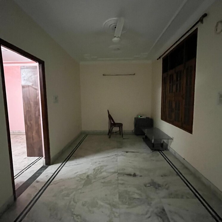 undefined, sector 39 2 Bedroom 500 Sq.Ft. Independent House In Sector 39 Gurgaon 8867529