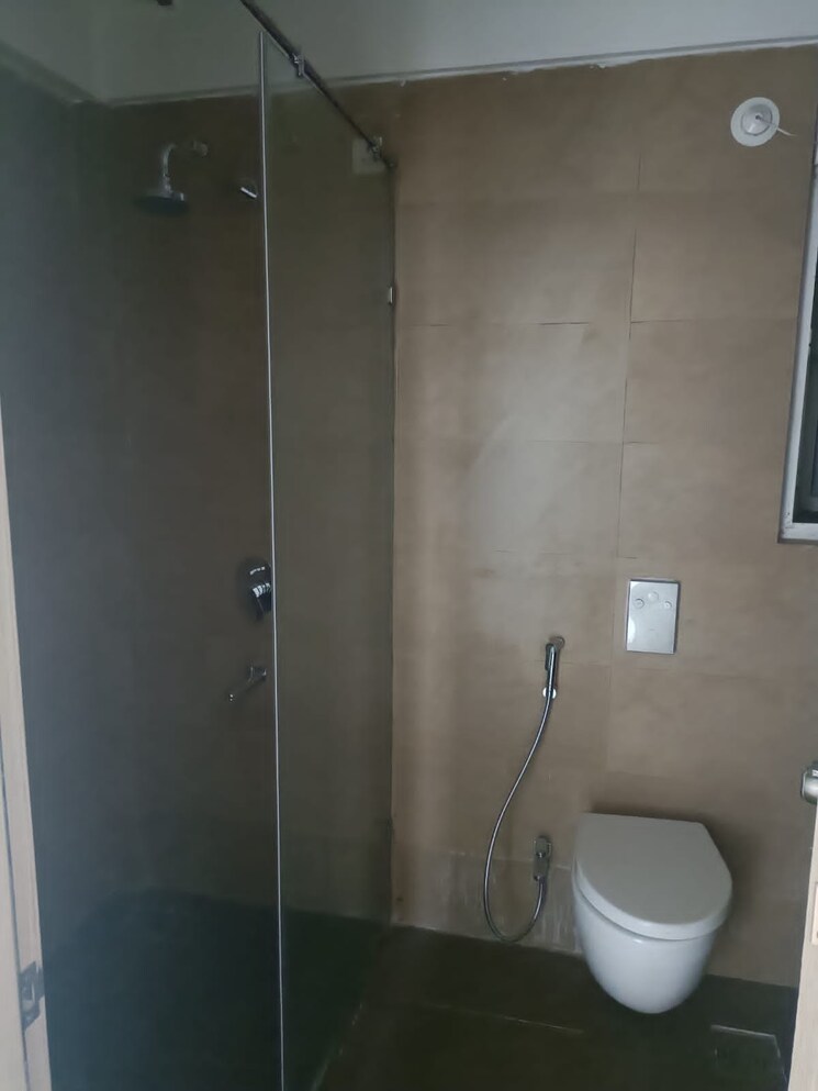 Bathroom, kundan-profit-bay-bt-kawade-road 3 Bedroom 1400 Sq.Ft. Apartment In Bt Kawade Road Pune 8867496