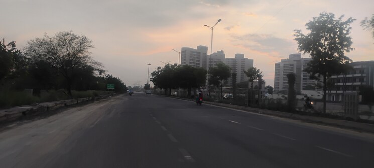 Exterior View, bptp-parklands  250 Sq.Yd. Plot In Sector 76 Faridabad 8867521