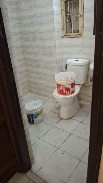 Bathroom in 2 BHK Apartment at Panchsheel Greens, Sector 16 Greater Noida – for Rent