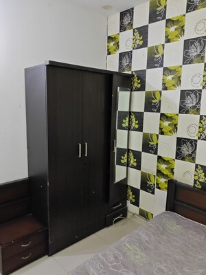 Room in 5 BHK Independent House at Sector 49 – for Sale