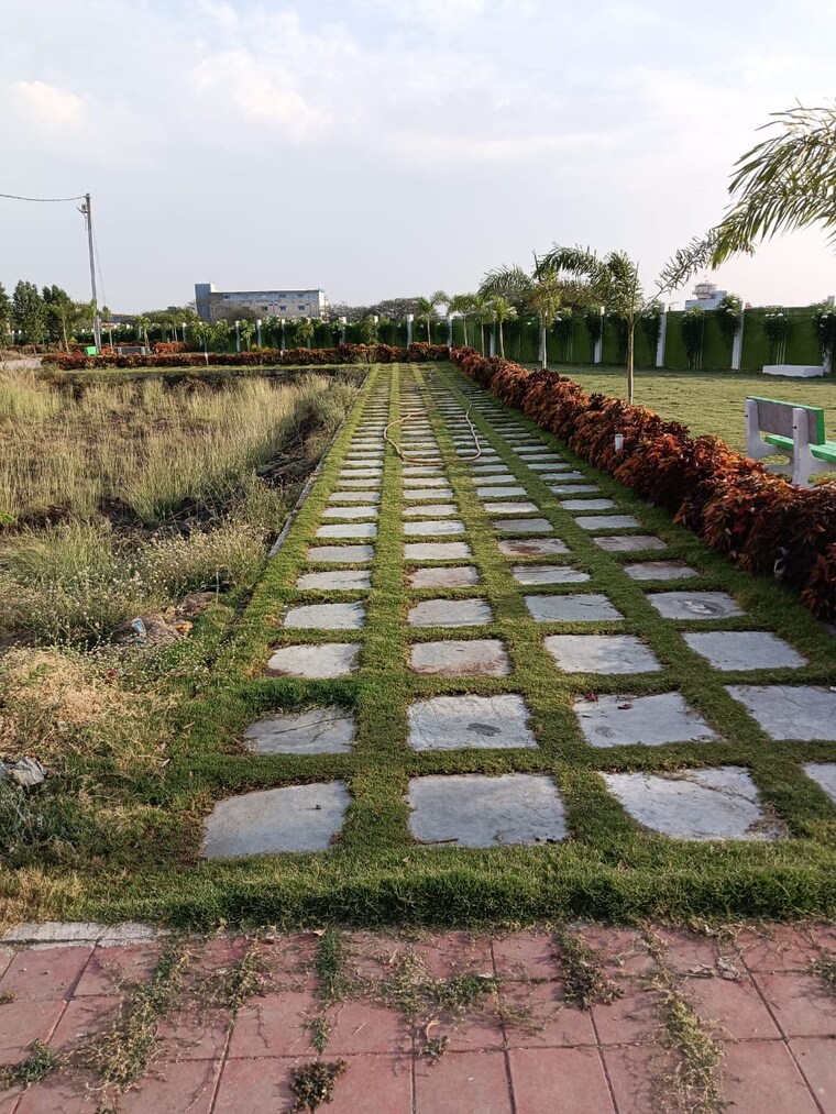 Garden, mhow  800 Sq.Yd. Plot In Mhow Indore 8867554