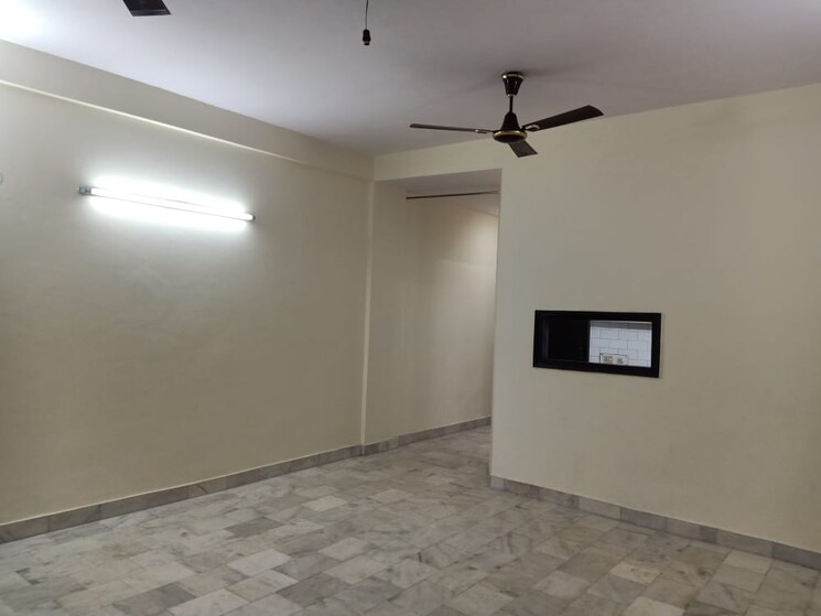 Room, chattarpur 1 Bedroom 500 Sq.Ft. Builder Floor In Chattarpur Delhi 8867657