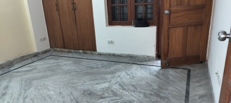 Room, tulip-mall 3 Bedroom 200 Sq.Ft. Independent House In Sector 46 Noida 8867694