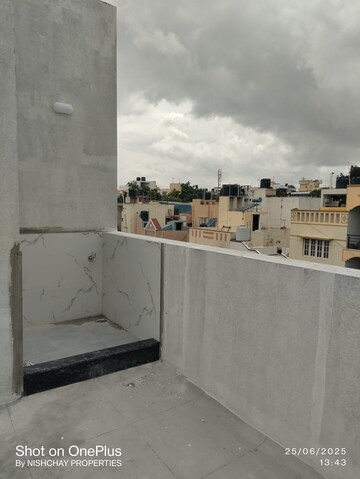 Terrace in 2 BHK Independent House at Kasturi Nagar – for Rent