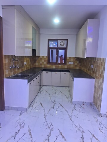 Kitchen in 1 BHK Builder Floor at Palm Residency Chhatarpur, Chattarpur – for Rent