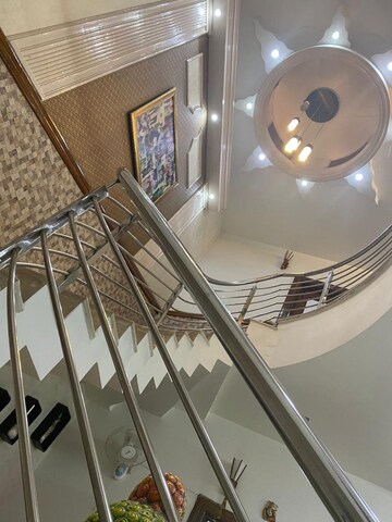 Staircase in 6+ BHK Independent House at Sector 46 – for Sale