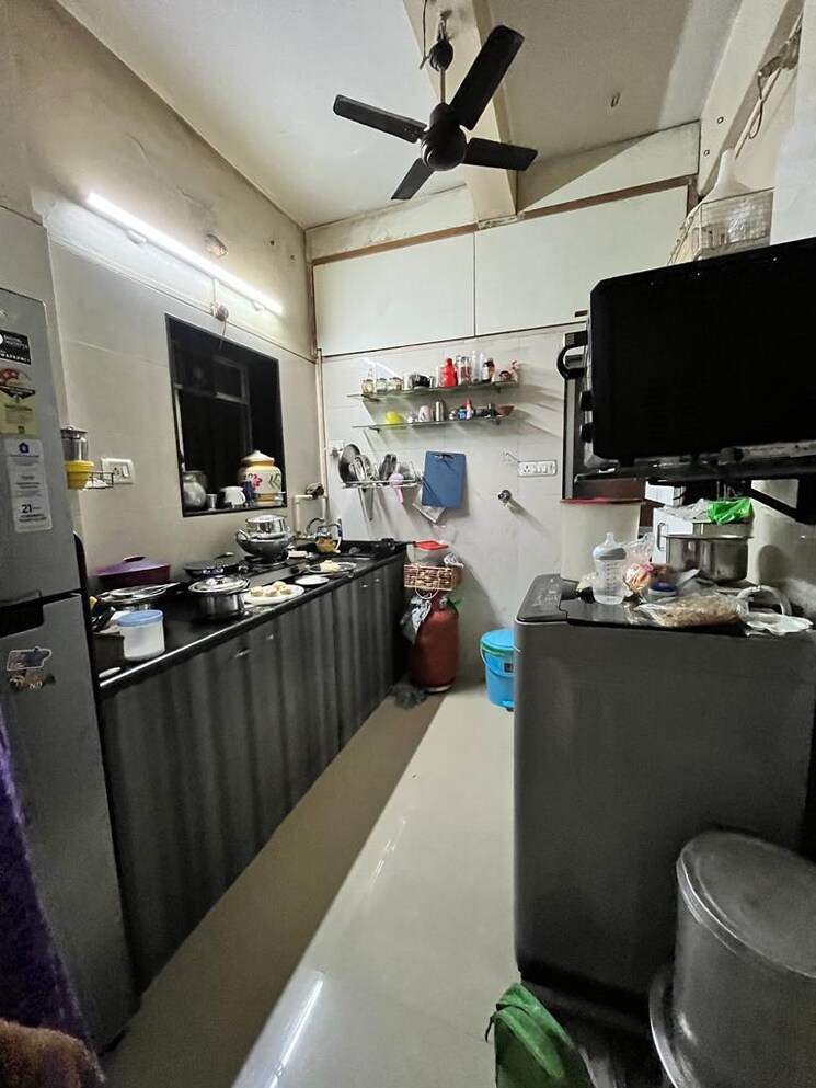 Kitchen, dadar west 1 Bedroom 500 Sq.Ft. Apartment In Dadar West Mumbai 8867734