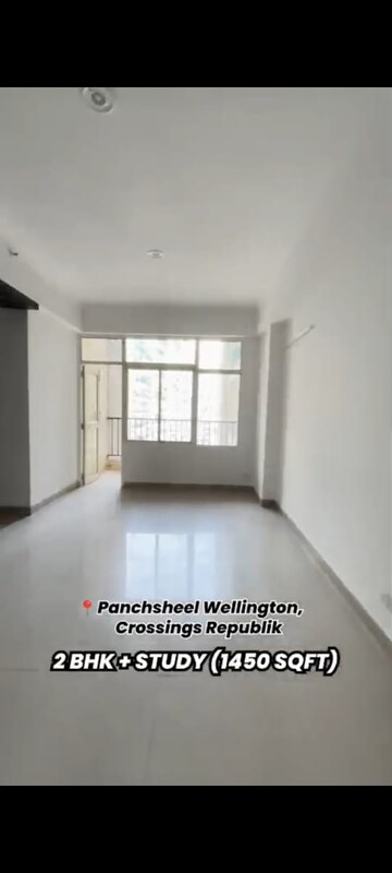 Room in 2.5 BHK Apartment at Panchsheel Wellington, Dundahera – for Sale