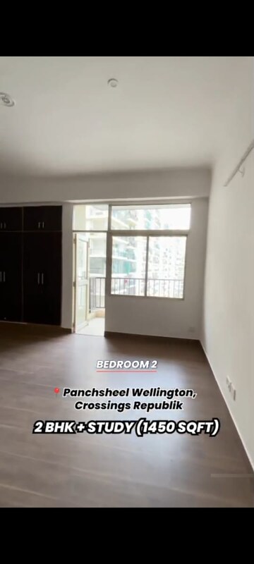 Room in 2.5 BHK Apartment at Panchsheel Wellington, Dundahera – for Sale