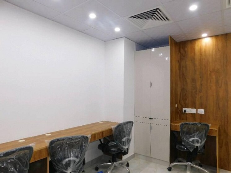 Team Area, sector 62 Commercial Office Space 500 Sq.Ft. In Sector 62 Noida 8867755
