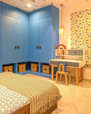 Bedroom in 3 BHK Apartment at Cybercity Rainbow Vistas Rock Gardens, Hi Tech City – for Rent