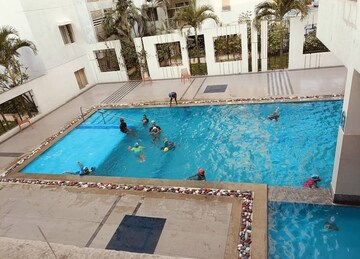 Swimming Pool in 3 BHK Apartment at Cybercity Rainbow Vistas Rock Gardens, Hi Tech City – for Rent