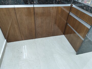 Furnished Amenities in 1 BHK Apartment at Satellite Garden, Goregaon East – for Rent
