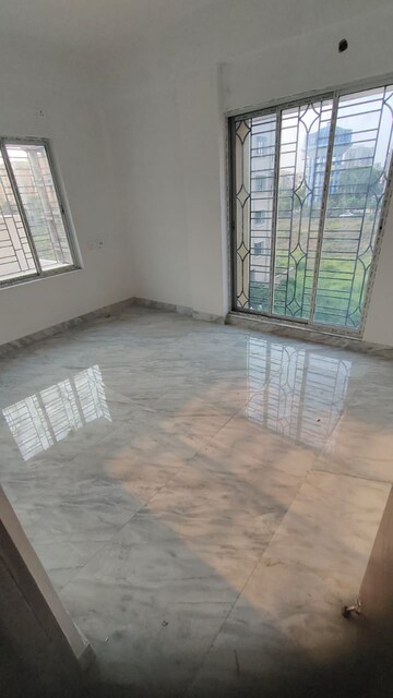 Room in 3 BHK Apartment at Natural City Laketown, Lake Town – for Rent