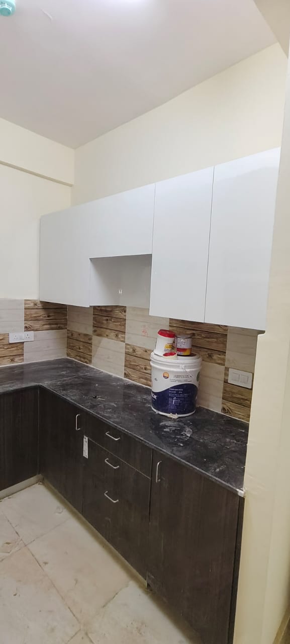 2 BHK 850 Sq.Ft. Apartment in Amrapali Enchante