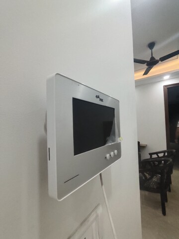 Furnished Amenities in 2 BHK Apartment at Boutique Residential Apartments C-220, Malviya Nagar – for Rent