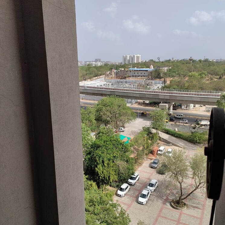 Balcony, thaltej Commercial Office Space 1225 Sq.Ft. In Thaltej Ahmedabad 8867947