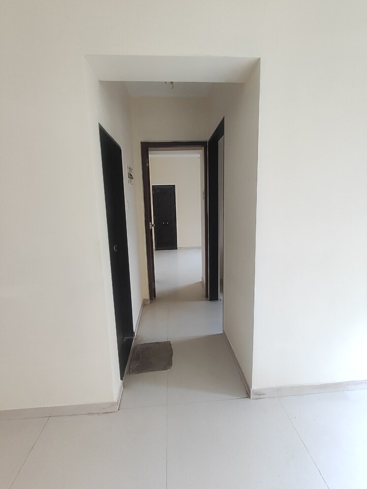 Room, sri-dutt-s-garden-avenue-k 2 Bedroom 525 Sq.Ft. Apartment In Virar West Palghar 8867985