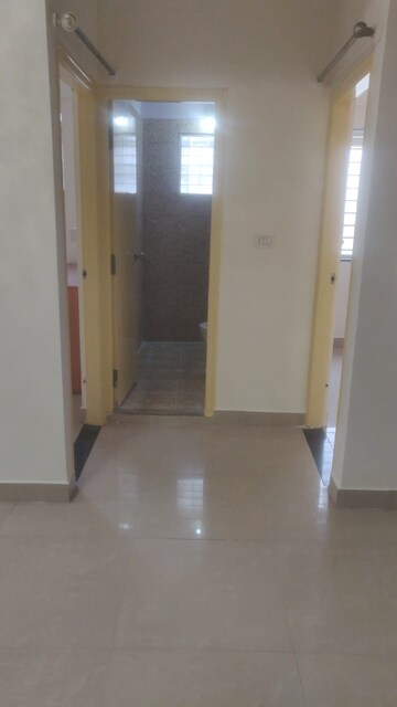 Room in 3 BHK Apartment at DS Max Scion, Hbr Layout – for Rent
