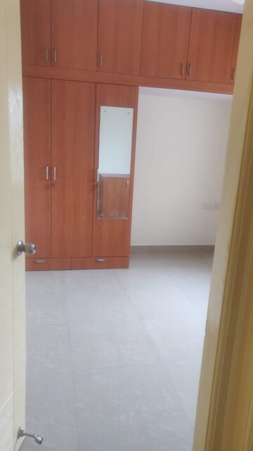 Room in 3 BHK Apartment at DS Max Scion, Hbr Layout – for Rent