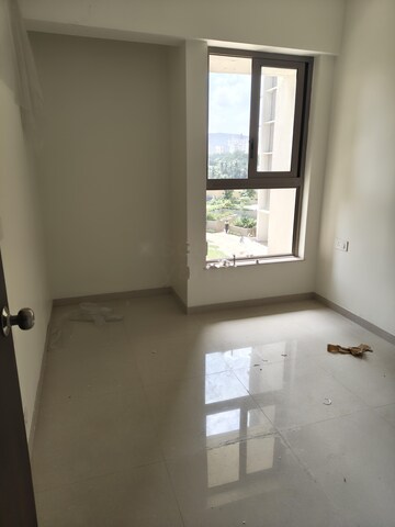 2 BHK Apartment For Rent in Kalpataru Paramount, Kapur Bawdi
