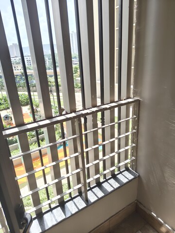 Balcony in 2 BHK Apartment at Kalpataru Paramount, Kapur Bawdi – for Rent