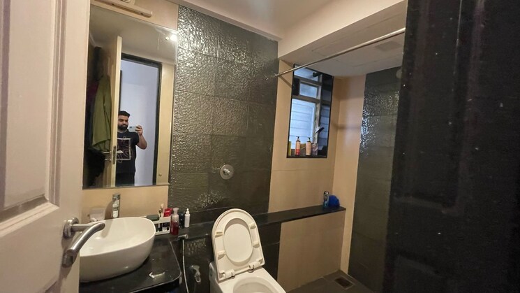 Attached Bathroom, goyal-lakshchandi-heights 2 Bedroom 950 Sq.Ft. Apartment In Goregaon East Mumbai 8868079