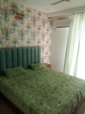 Bedroom in 3 BHK Apartment at Parker White Lily, Sector 8 – for Rent