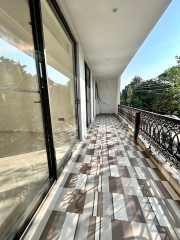 Balcony in 6+ BHK Villa at Palam Vihar Residents Association, Palam Vihar – for Sale