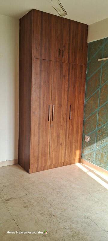 Furnished Amenities in 2 BHK Apartment at Conscient Habitat, Sector 99a – for Rent