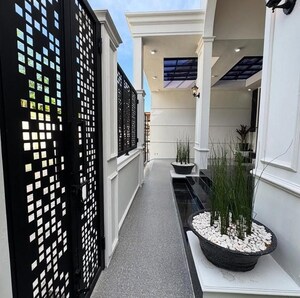 Balcony in 2.5 BHK Builder Floor at Sector 23 – for Sale