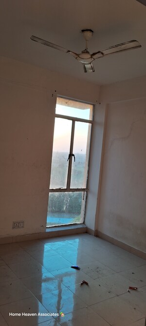 2 BHK Apartment For Sale in Conscient Habitat, Sector 99a