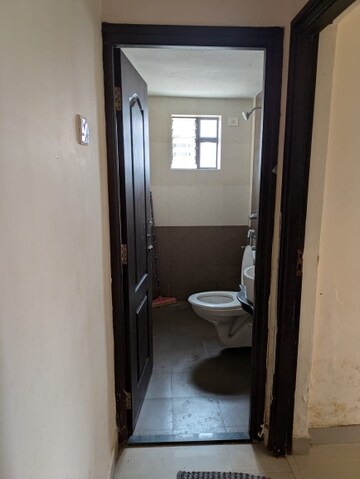 Attached Bathroom in 2 BHK Apartment at Taleigao – for Rent
