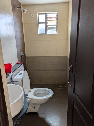Bathroom in 2 BHK Apartment at Taleigao – for Rent