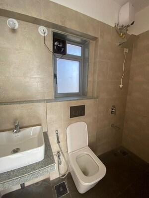 Bathroom in 2 BHK Apartment at Dynamix Avanya, Dahisar East – for Sale