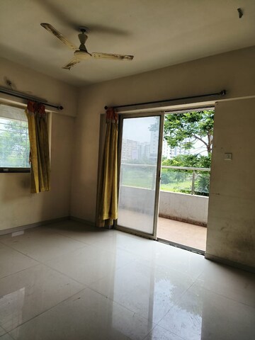 Room in 2 BHK Apartment at Vinode Spirea, Wakad – for Sale