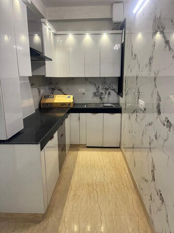 Kitchen in 2 BHK Builder Floor at Malviya Nagar – for Rent