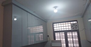 Room in 6 BHK Independent House at Sector 46 – for Sale