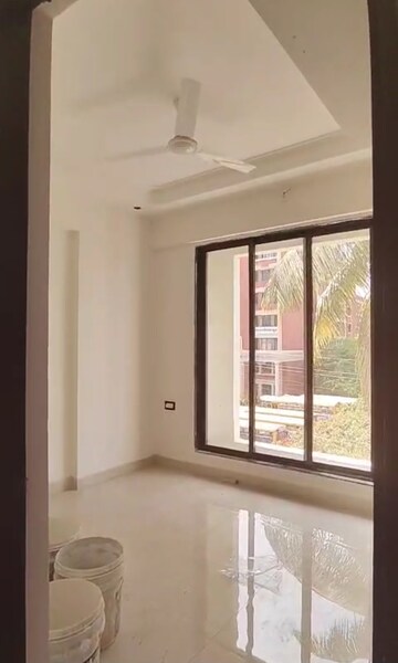 Room in 1 BHK Apartment at Nalasopara West – for Sale