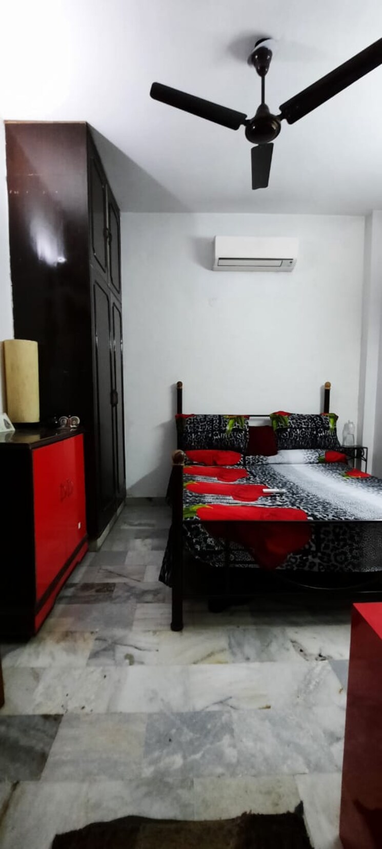Bedroom, malviya nagar 1 Bedroom 900 Sq.Ft. Builder Floor In Malviya Nagar Delhi 8868449