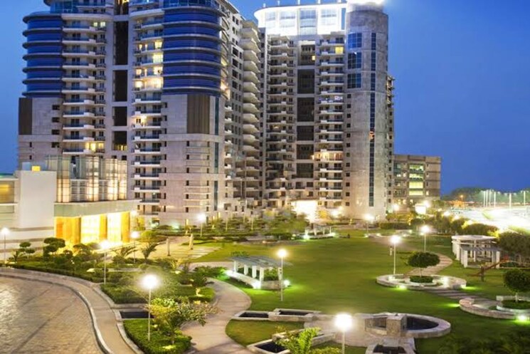 Exterior View, dlf-the-pinnacle 4 Bedroom 3950 Sq.Ft. Apartment In Dlf Phase V Gurgaon 8868475