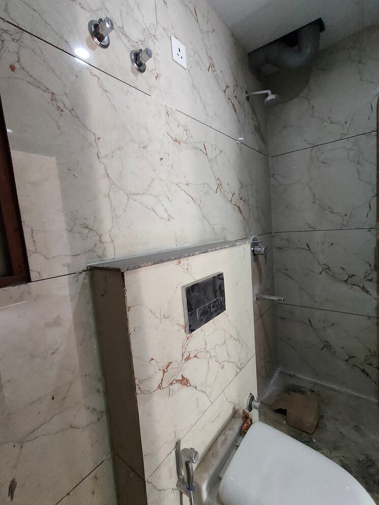 Bathroom, m3m-golf-hills 3 Bedroom 2260 Sq.Ft. Apartment In Sector 79 Gurgaon 8868510