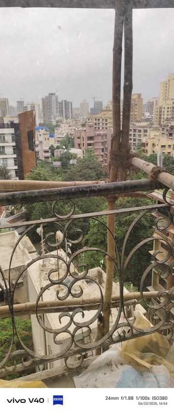 Balcony in 2 BHK Apartment at Solitaire Heights, Malad West – for Rent